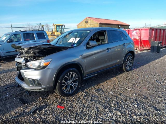 JA4AP3AUXJZ007015 Mitsubishi Outlander Sport 2.0 Es