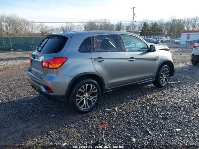 JA4AP3AUXJZ007015 Mitsubishi Outlander Sport 2.0 Es