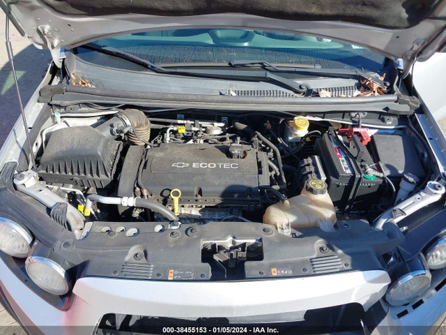 Chevrolet Sonic Lt Auto 2015 1G1JC6SH6F4149296 Image 10