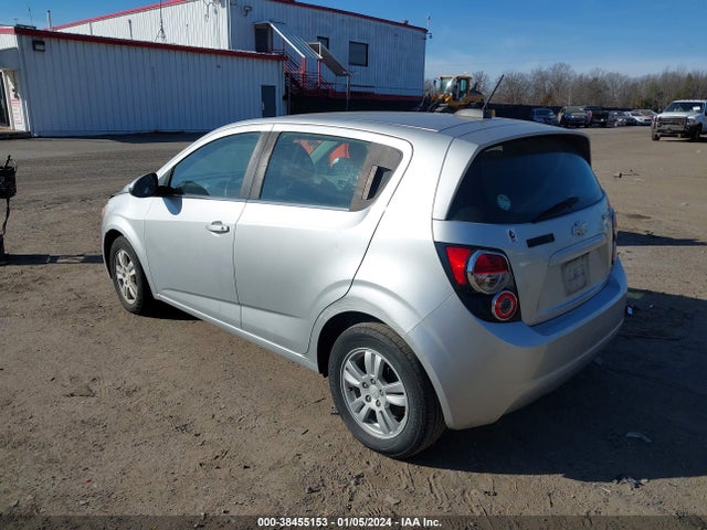 Chevrolet Sonic Lt Auto 2015 1G1JC6SH6F4149296 Image 3