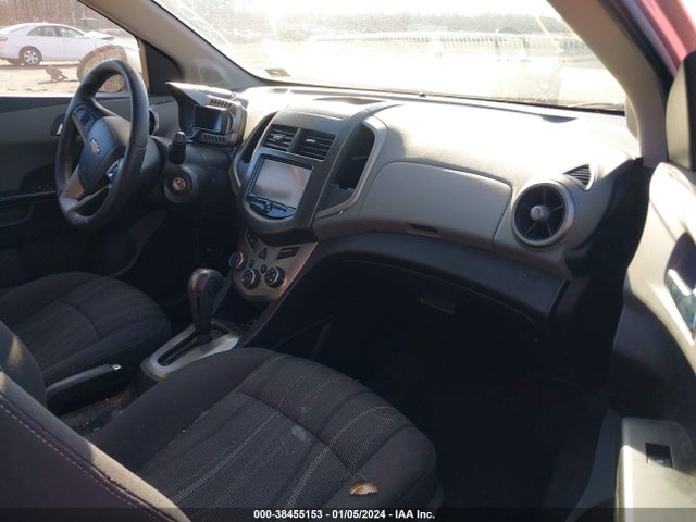 Chevrolet Sonic Lt Auto 2015 1G1JC6SH6F4149296 Image 5