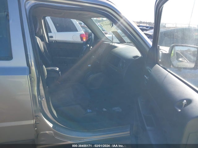 Jeep Patriot Sport 2014 1C4NJPBB6ED856686 Image 5
