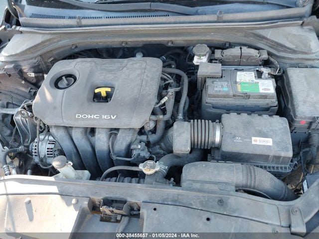 2018 HYUNDAI ELANTRA SEL VIN: 5NPD84LF1JH341154