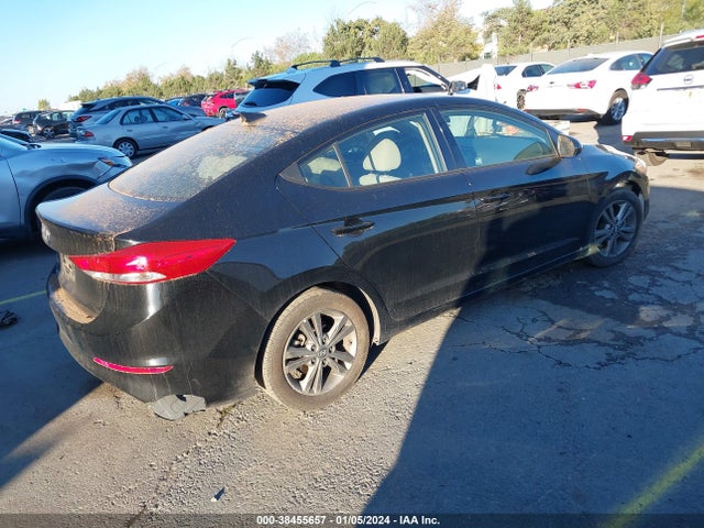 2018 HYUNDAI ELANTRA SEL VIN: 5NPD84LF1JH341154