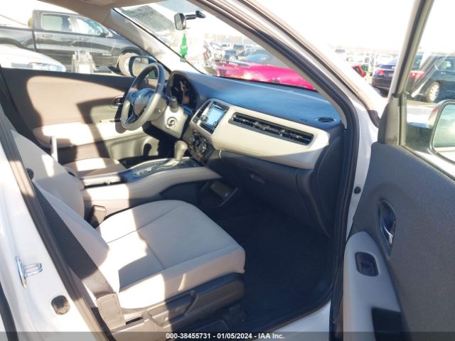 3CZRU6H37NM763144 Honda Hr-v Awd Lx