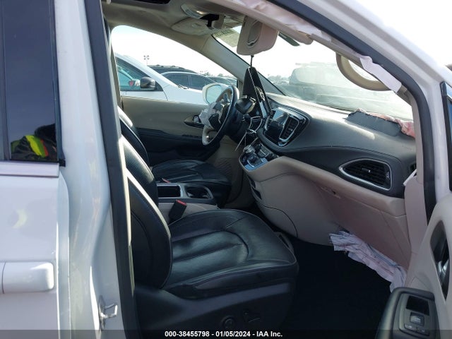 2C4RC1GG1JR185318 Chrysler Pacifica Limited