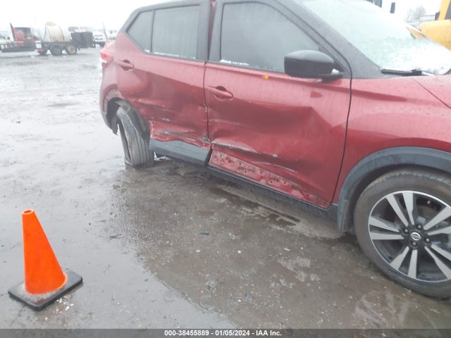 Nissan KICKS SV 2018 3N1CP5CU1JL542445 Image 6