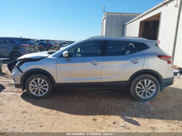 JN1BJ1BV2MW569992 Nissan Rogue Sport Sv Fwd Xtronic Cvt