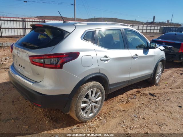 JN1BJ1BV2MW569992 Nissan Rogue Sport Sv Fwd Xtronic Cvt