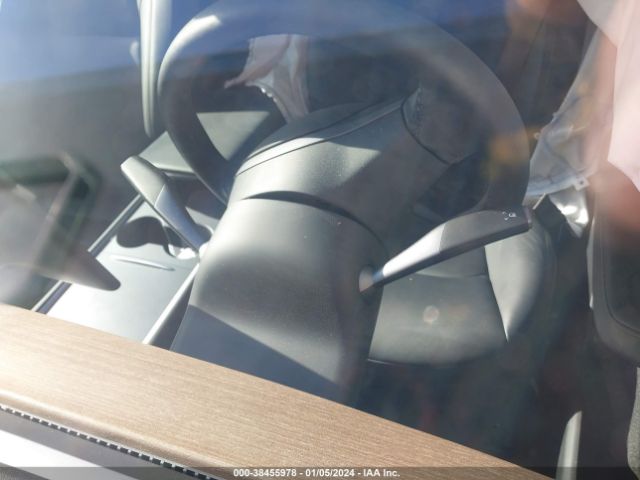 2023 TESLA MODEL Y 7SAYGDEE9PF715562 Photo 6
