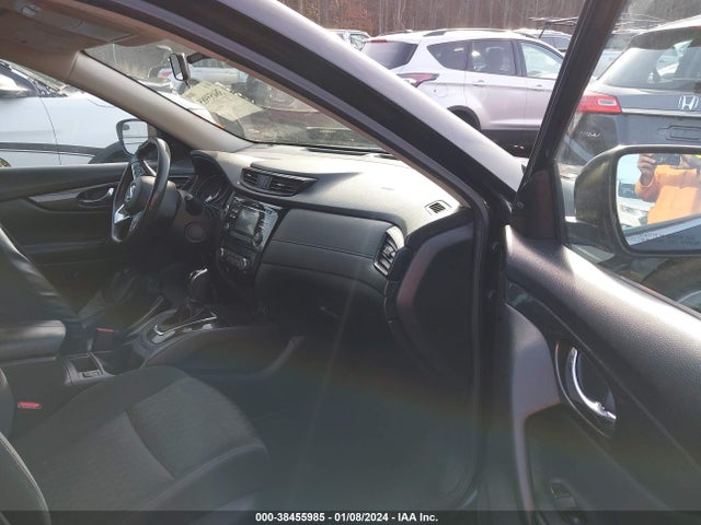Nissan ROGUE SV 2017 KNMAT2MT2HP511224 Image 5