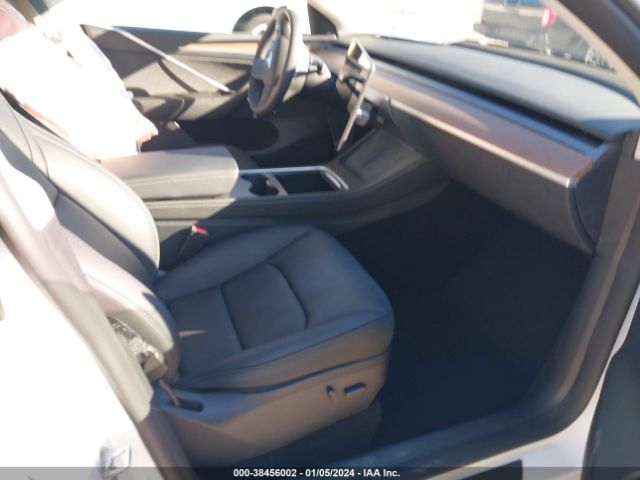 2023 TESLA MODEL Y 7SAYGAEE0PF781397 Photo 4