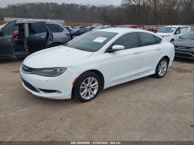 Chrysler 200 Limited Platinum 2017 1C3CCCAB1HN509992 Image 2