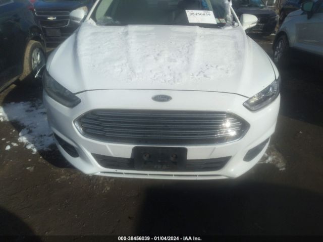 3FA6P0H94FR273188 Ford FUSION SE