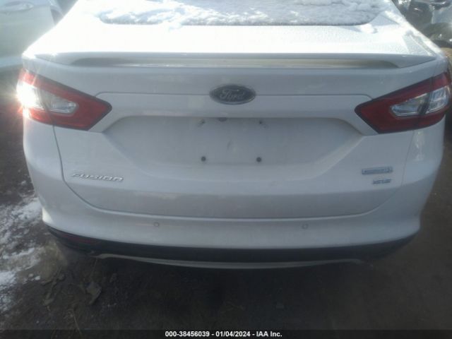 3FA6P0H94FR273188 Ford FUSION SE