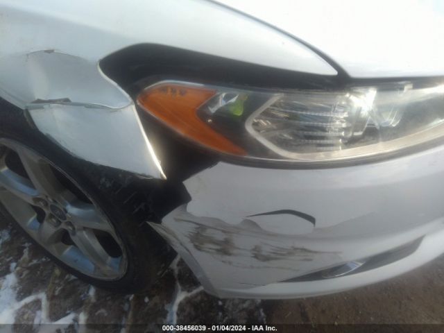 3FA6P0H94FR273188 Ford FUSION SE