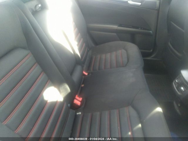 3FA6P0H94FR273188 Ford FUSION SE