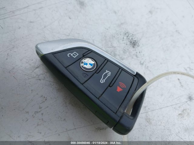 2018 BMW X3 5UXTR9C53JLC69464 Photo 10