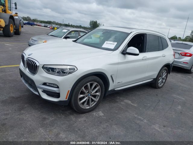 2018 BMW X3 5UXTR9C53JLC69464 Photo 1