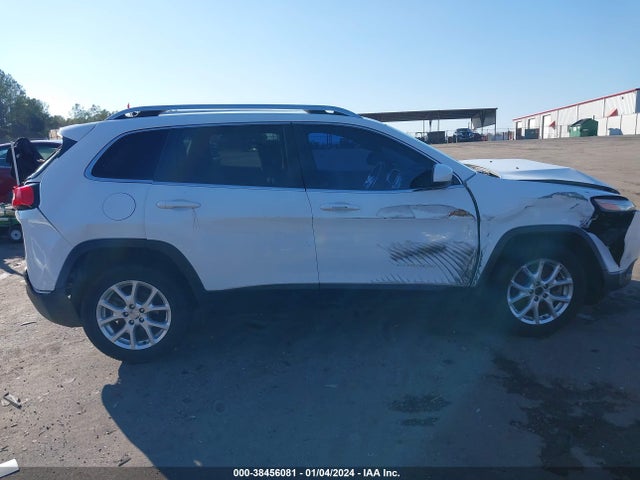2015 JEEP CHEROKEE LATITUDE VIN: 1C4PJLCB5FW662947