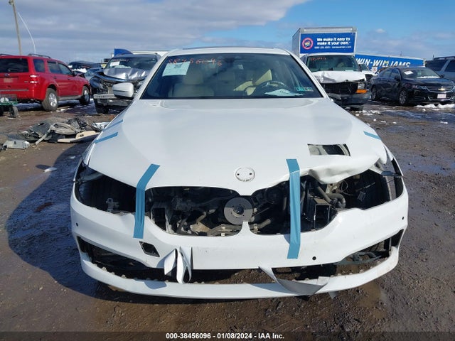 BMW 540i Xdrive 2018 WBAJE7C52JWD53778 Image 12