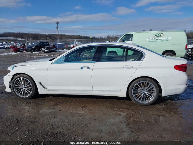 BMW 540i Xdrive 2018 WBAJE7C52JWD53778 Image 14