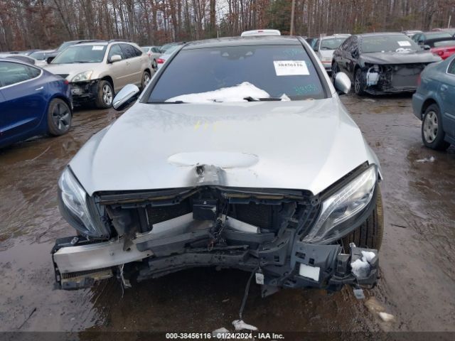WDDUG8FBXHA318031 Mercedes-Benz S 550 4matic