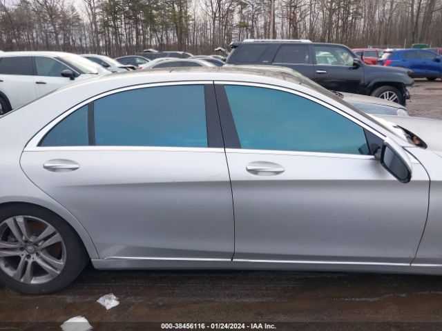 WDDUG8FBXHA318031 Mercedes-Benz S 550 4matic