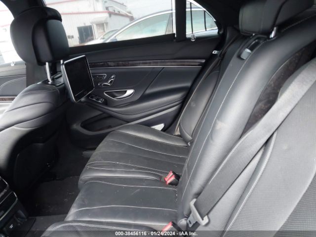 WDDUG8FBXHA318031 Mercedes-Benz S 550 4matic