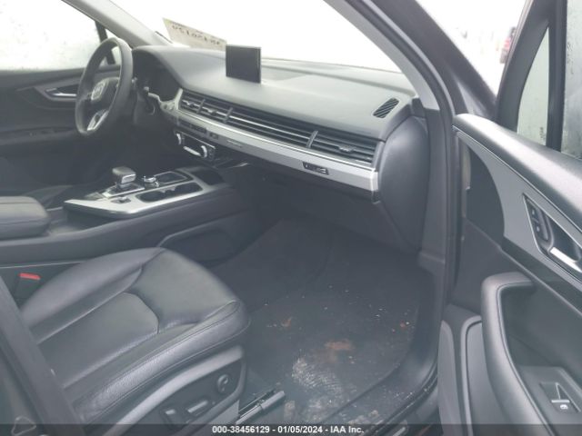 2018 AUDI Q7 WA1LAAF76JD050992 Photo 4