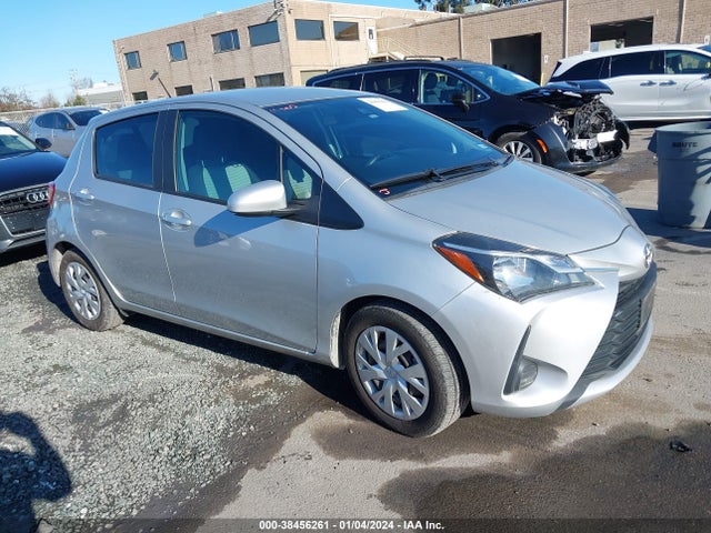 Toyota YARIS L 2018 VNKKTUD34JA095340 головне зображення