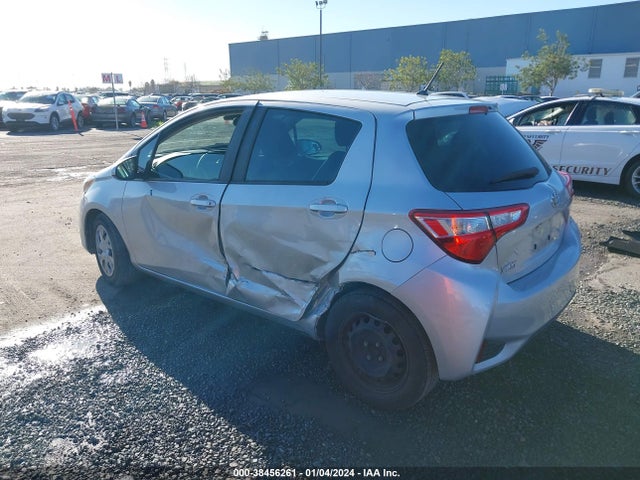 Toyota YARIS L 2018 VNKKTUD34JA095340 Image 3