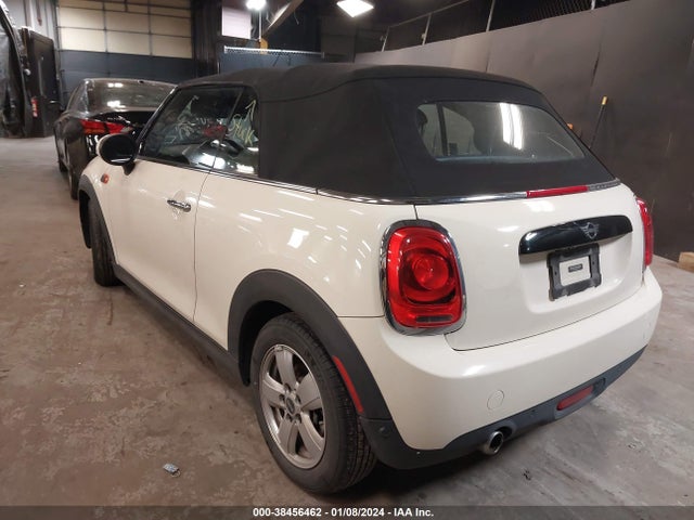 2019 MINI CONVERTIBLE WMWWG5C54K3H07792 Photo 2