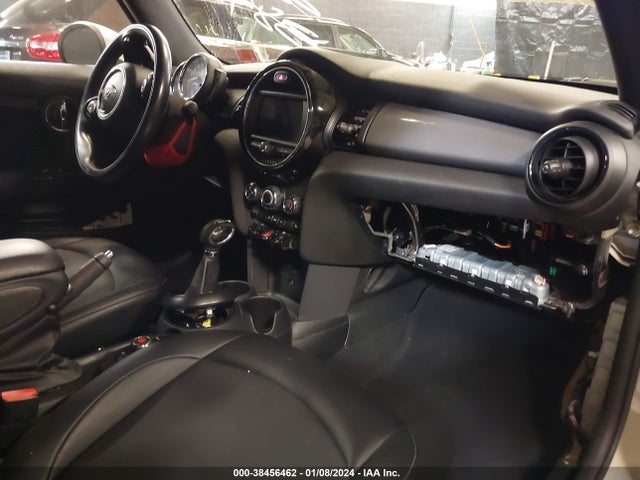 2019 MINI CONVERTIBLE WMWWG5C54K3H07792 Photo 4