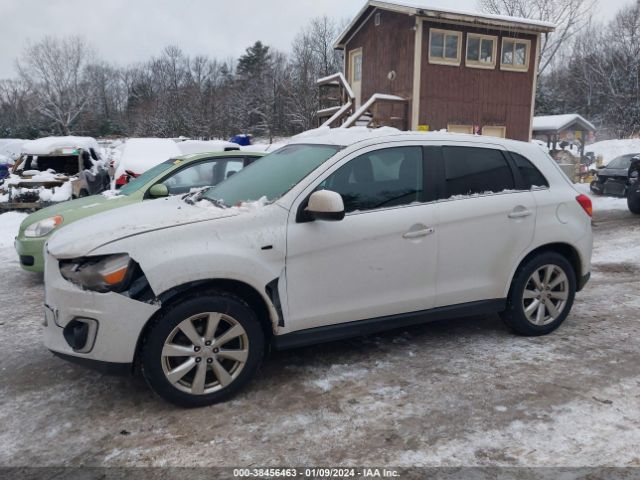 4A4AR4AU9FE042383 Mitsubishi Outlander Sport Se