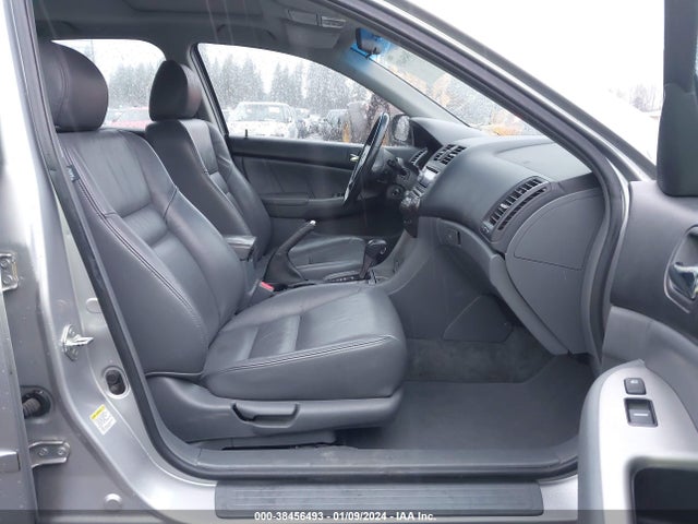 2007 HONDA ACCORD 2.4 EX VIN: 1HGCM56887A211528