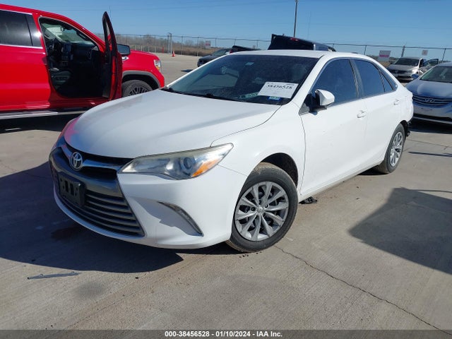 Toyota CAMRY LE 2017 4T1BF1FK9HU753290 Image 2