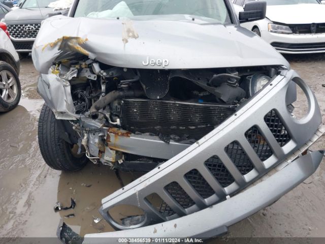 1C4NJRFB1HD197166 Jeep Patriot Latitude 4x4