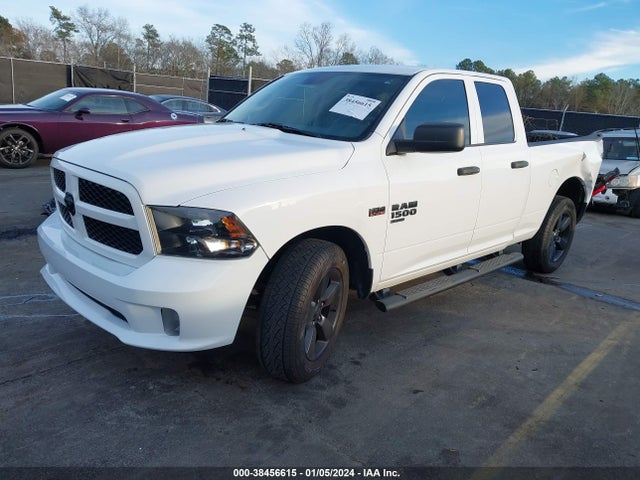 RAM 1500 Classic Express Quad Cab 4x2 6'4 Box 2019 1C6RR6FT9KS552533 Image 2