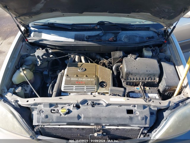 2000 LEXUS RX 300 VIN: JT6GF10U0Y0070980