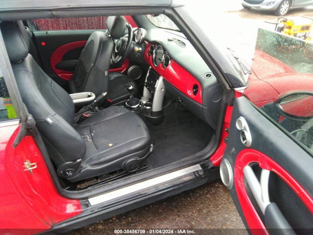 2006 MINI COOPER WMWRF33556TF65222 Photo 4