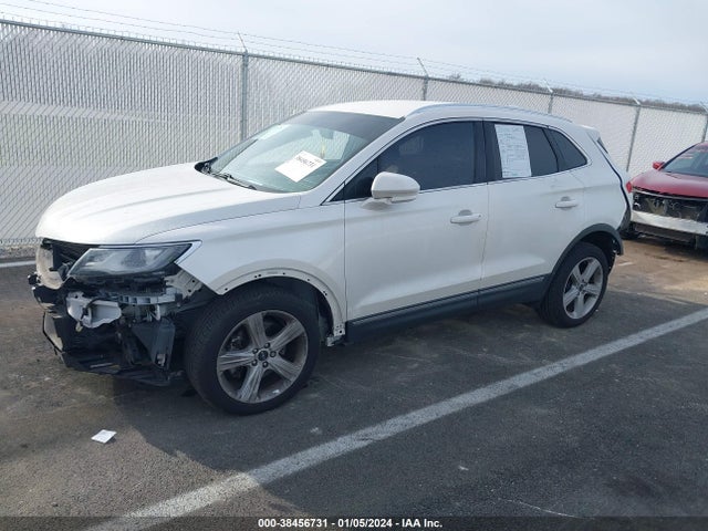 5LMCJ1C98HUL36051 Lincoln Mkc Premiere