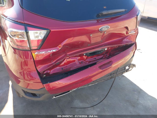 2017 FORD ESCAPE SE VIN: 1FMCU0GD0HUE09061