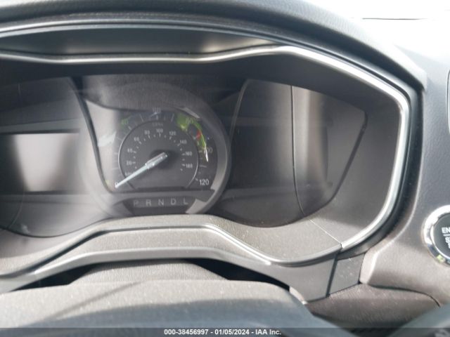 3FA6P0RU5KR120509 Ford Fusion Hybrid Titanium