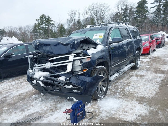 Chevrolet Suburban Lt 2018 1GNSKHKC3JR193435 Image 2