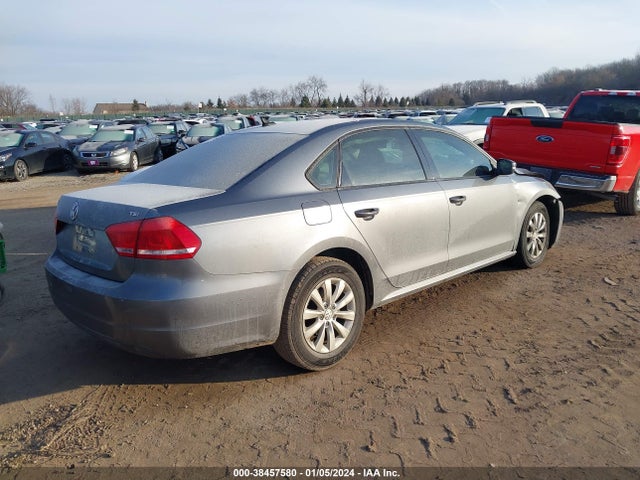 Volkswagen Passat 1.8t Wolfsburg Edition 2014 1VWAT7A31EC070378 Image 4