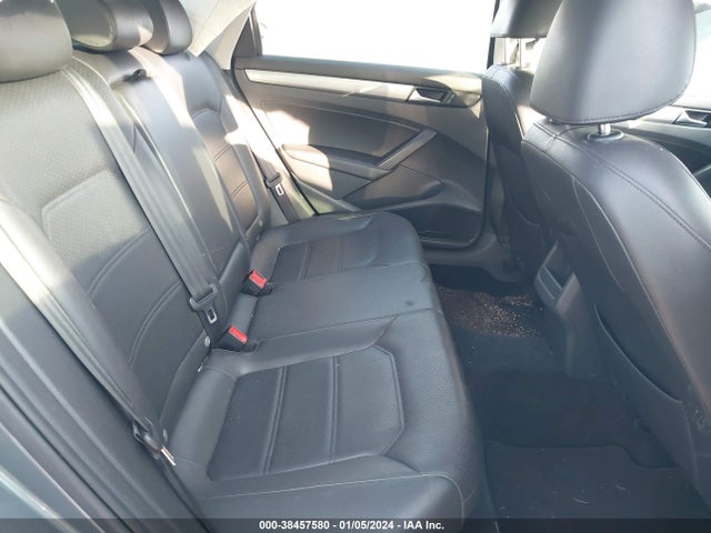 Volkswagen Passat 1.8t Wolfsburg Edition 2014 1VWAT7A31EC070378 Image 8