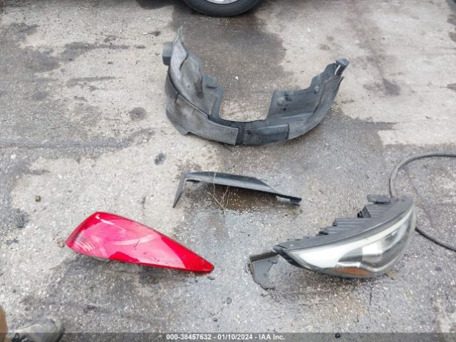 KM8JUCAG0FU996001 Hyundai TUCSON SE