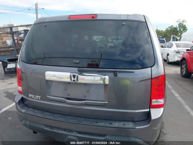 5FNYF3H2XFB031453 Honda PILOT LX