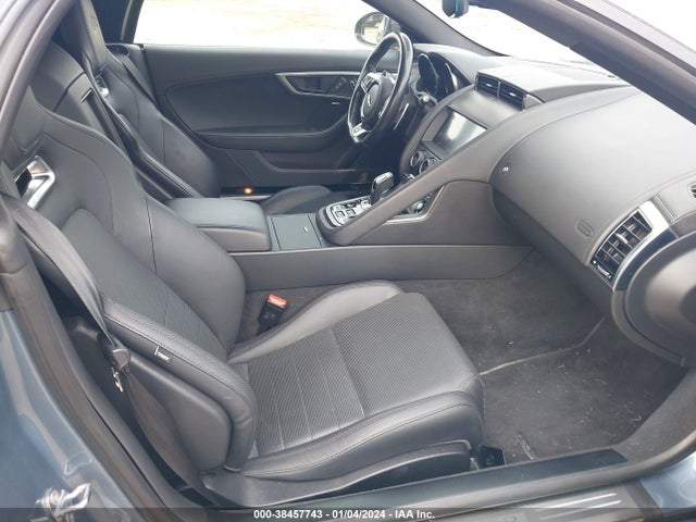 2020 JAGUAR F-TYPE SAJD55EE0LCK66319 Photo 4